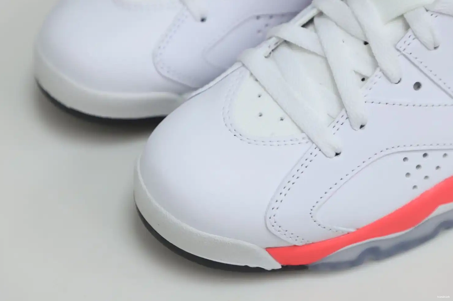 Jordan Retroinfrared Air White Kimikick 6 0527